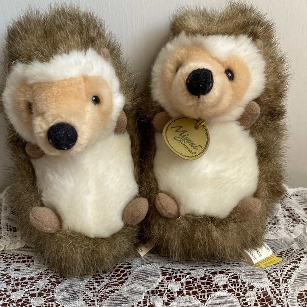 Duo of Hedgehogs! Miyoni by Aurora gently pre loved with original Tags 6.5” tall